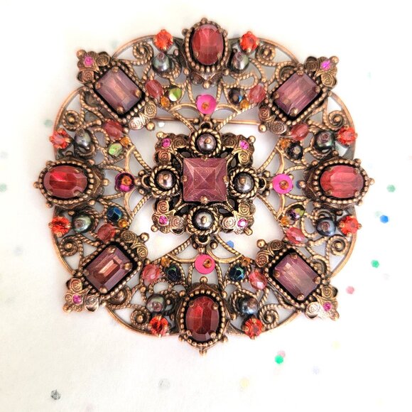 SATELLITE PARIS VINTAGE AMETHYST FACETED GLASS ON DETAILED COPPER BROOCH - Picture 4 of 4